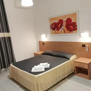 Friendship Place בית הארחה