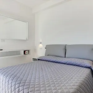 https://hotel-clipper.emilia-romagnahotels.net